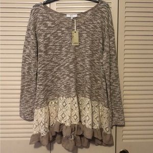 Entro NWT Ladies Long Sleeve Lace Lightweight Sweater in Mocha/Cream Marled Knit